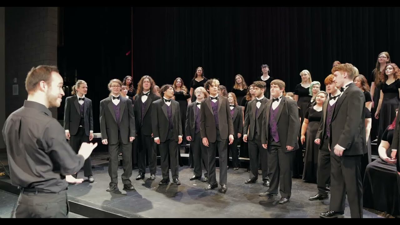 HHS Concert Choir performing 