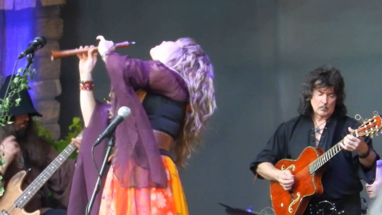 Blackmore's Night - Locked Within The Crystall Ball - Live in Meissen 2013