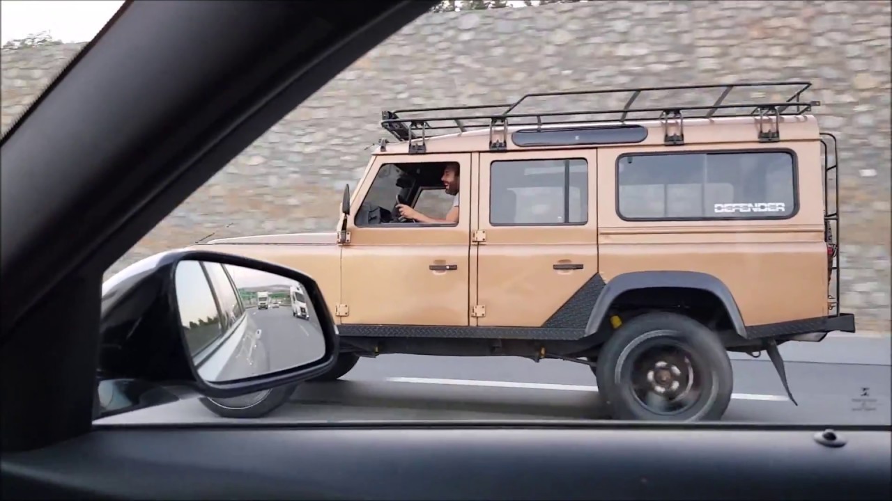 LAND ROVER DEFENDER 110 - 300TDI