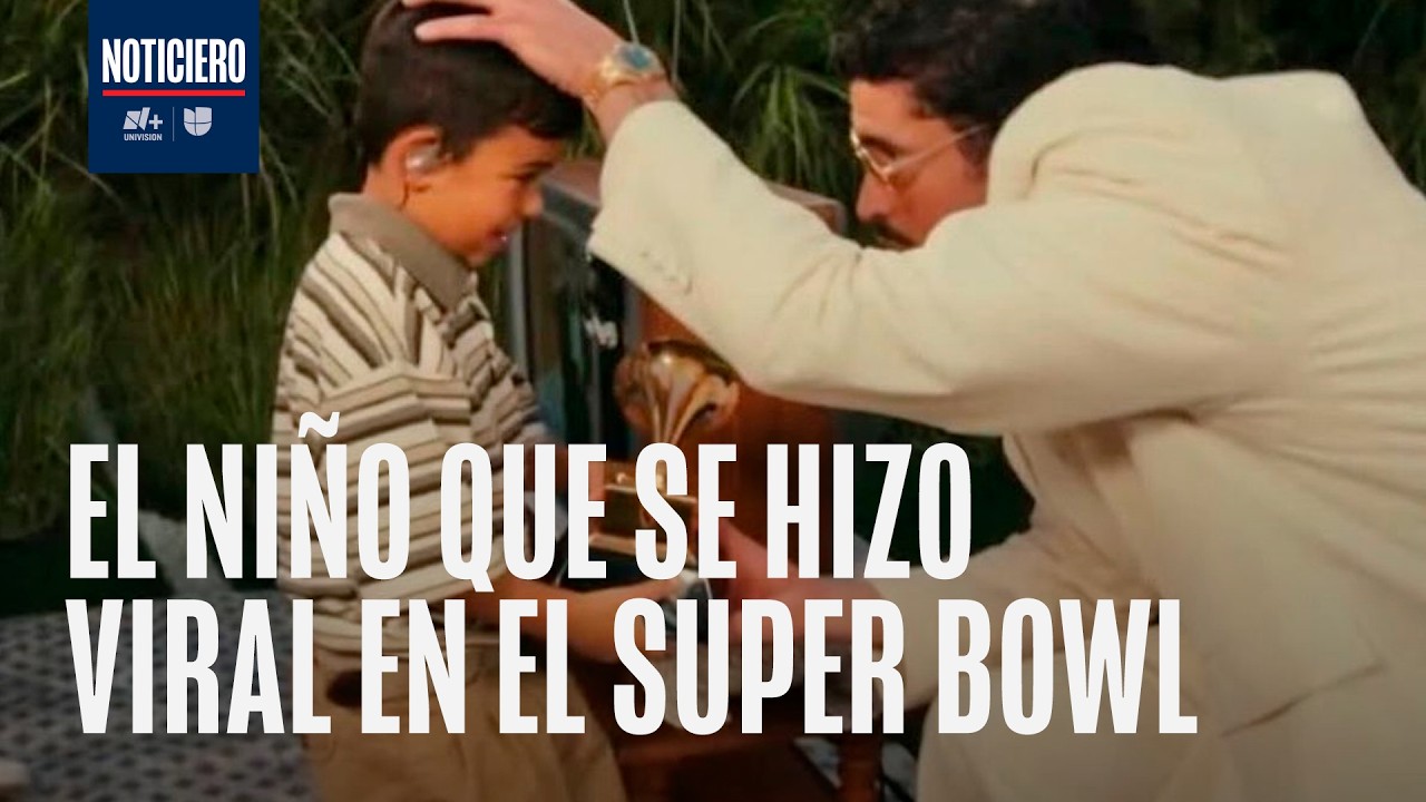 &iquest;Qui&eacute;n es el ni&ntilde;o que recibi&oacute; Grammy en el show de Bad Bunny en el Super Bowl?