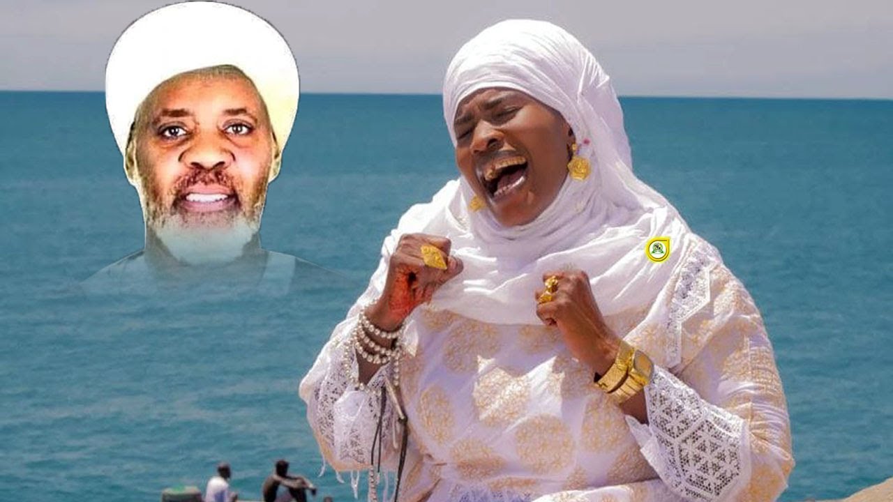 Zikr Magnifique de Aida Mou Baye 😭 Sidi Barhama Amo Morom... •@Faydatidianiya
