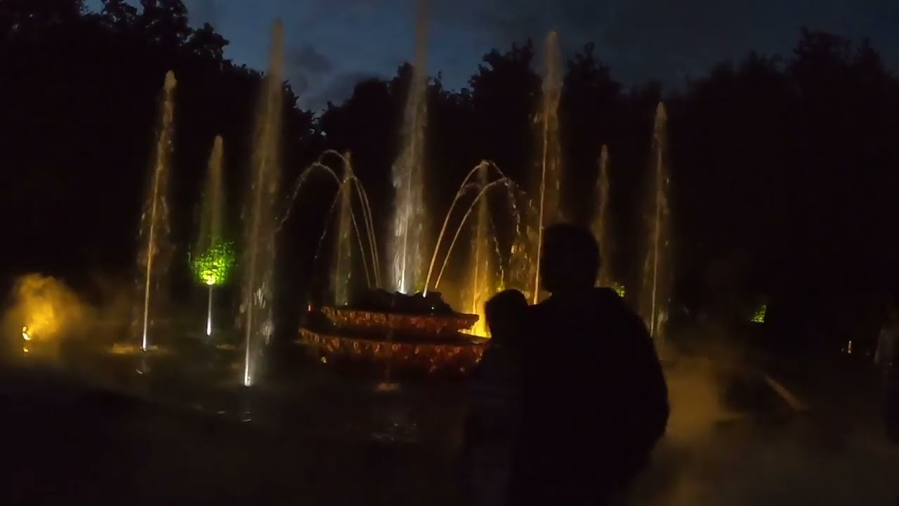 Les grandes eaux nocturnes de Versailles