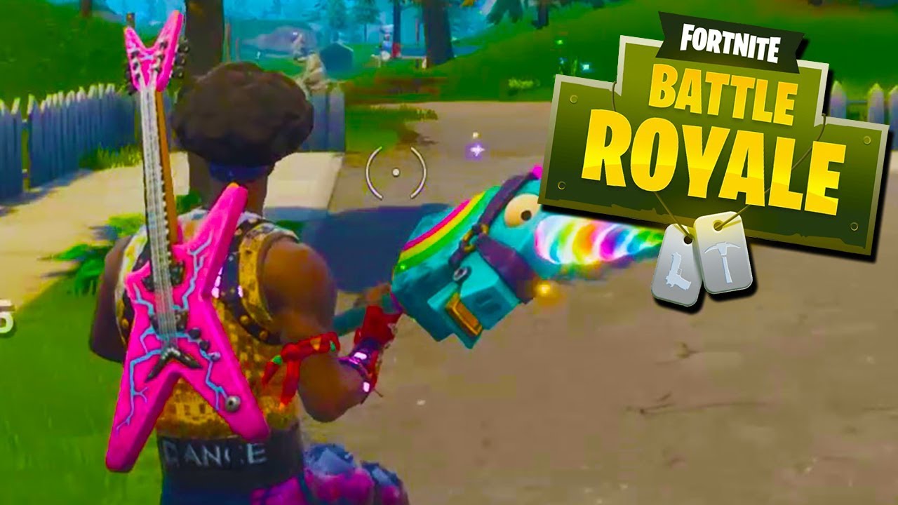 MOUNTAINS ARE SCARY! - Fortnite Battle Royale with The Crew!