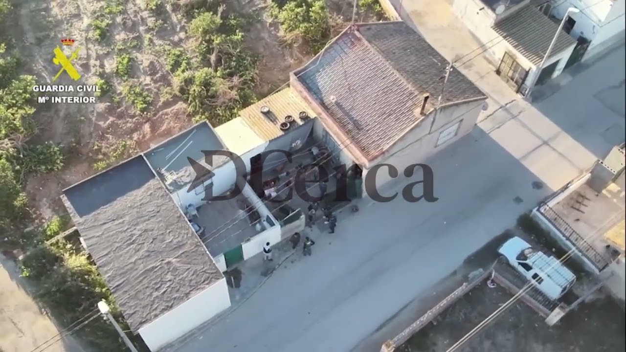 La Guardia Civil detiene a los miembros de una banda criminal con más de 100 robos en su historial