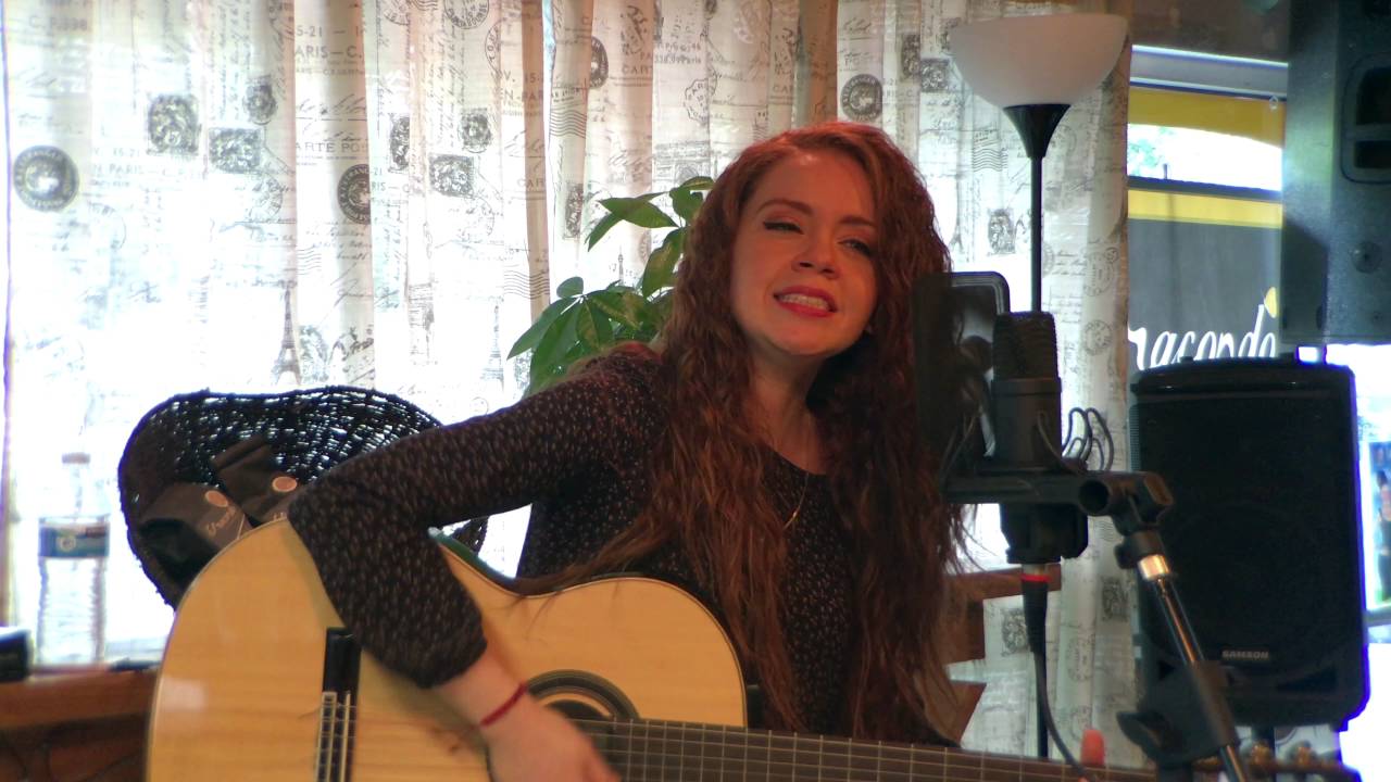 Daniella Mass - Malagueña