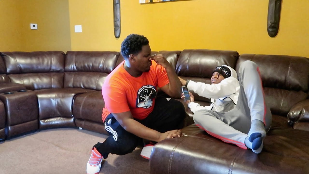 "YOUR KITTY STINK" PRANK ON PERFECTLAUGHS!!!
