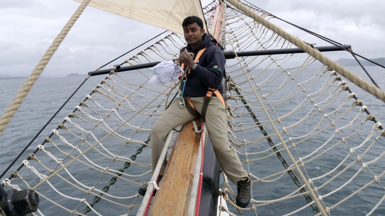 D200 Ep 20: Naval History (Ash Dharmasingham compares the Darwin200 ship to Darwin's HMS Beagle)