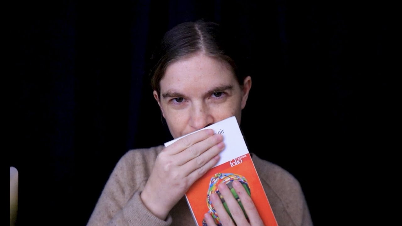 RP ASMR - La kidnappeuse prend soin de toi