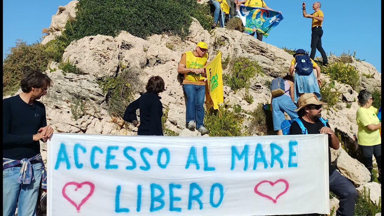 Mare negato, la protesta degli ambientalisti: «Troppi nodi irrisolti sul fronte della legalità»