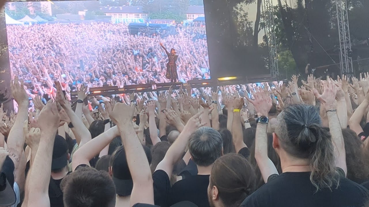 (ベビーメタル) Babymetal-Metali Live 18.6.24 Warsaw [Letnia Scena Progresji]
