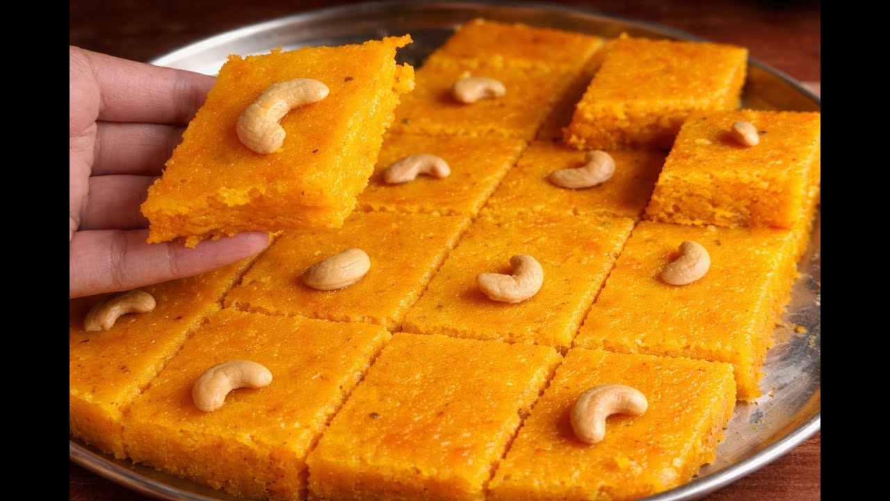 সুজির হালুয়া নাকি গাজরের হালুয়া নাকি দুটো একসাথেই। Gajar Ka Halwa। TAJ DISHES |