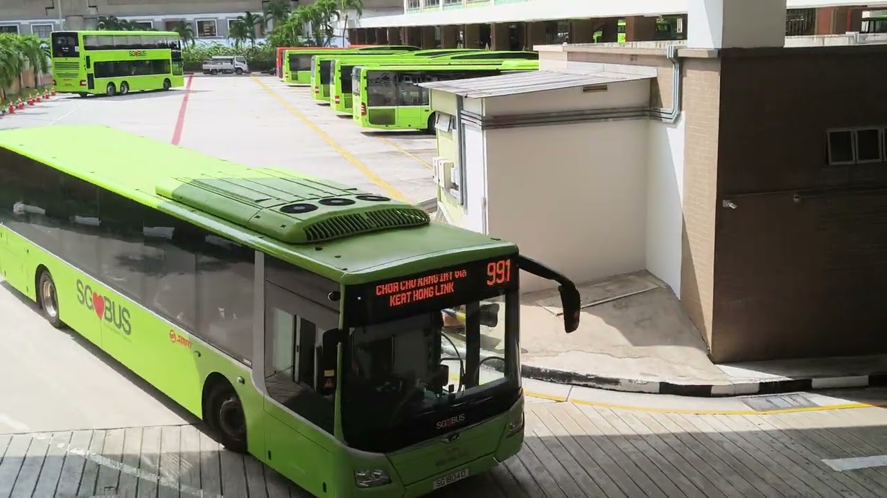 (SMRT Buses) MAN A22 Euro 6 SG1804D on 991 departing Bukit Batok Bus Int 
