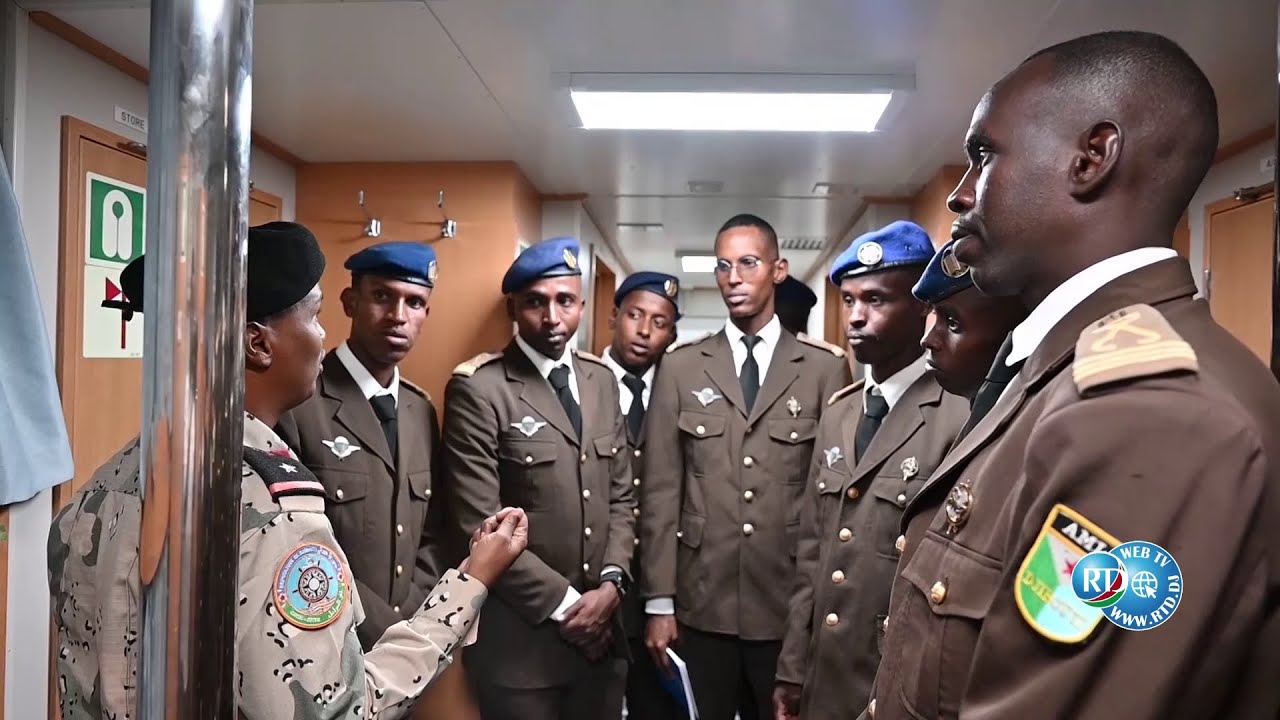 Immersion en mer des élèves officiers à bord des patrouilleurs de la Garde-Côtes Djiboutienne