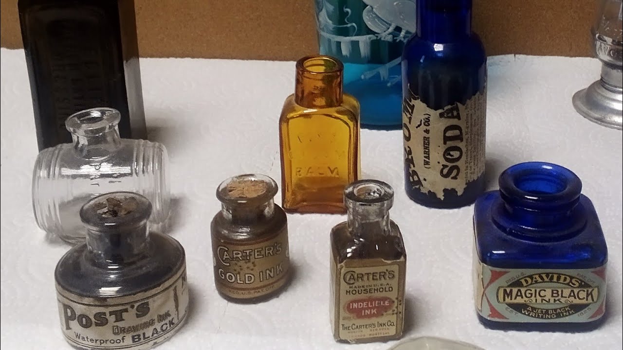 Antique Bottle Treasure Found!!Small Town Treasures Returns (2026)👍