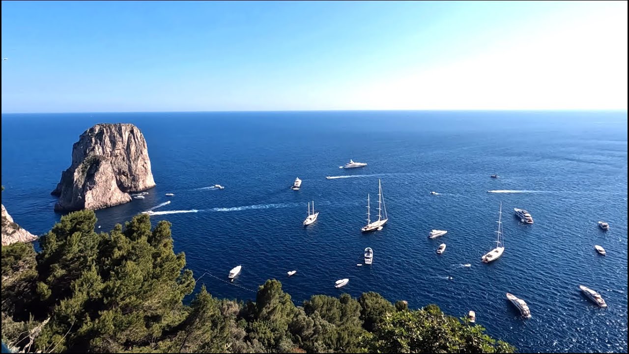 2023/05/28-3 Capri: Walking to Punta Tragara Belvedere