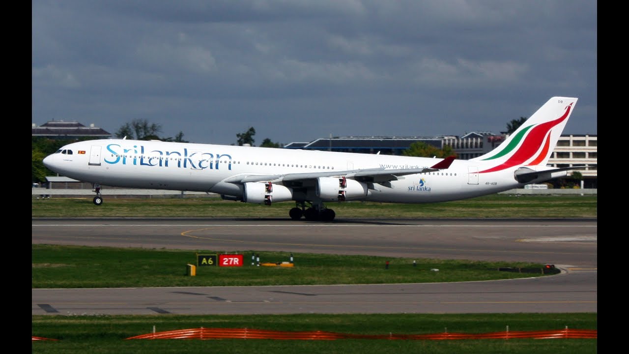 Flying to Srilanka Sri Lankan Airlines