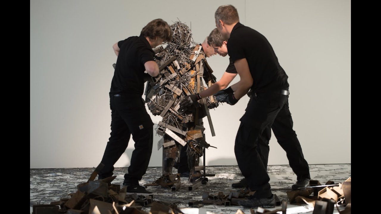 Paula Garcia # 8 (series Noise Body &ndash; performance)