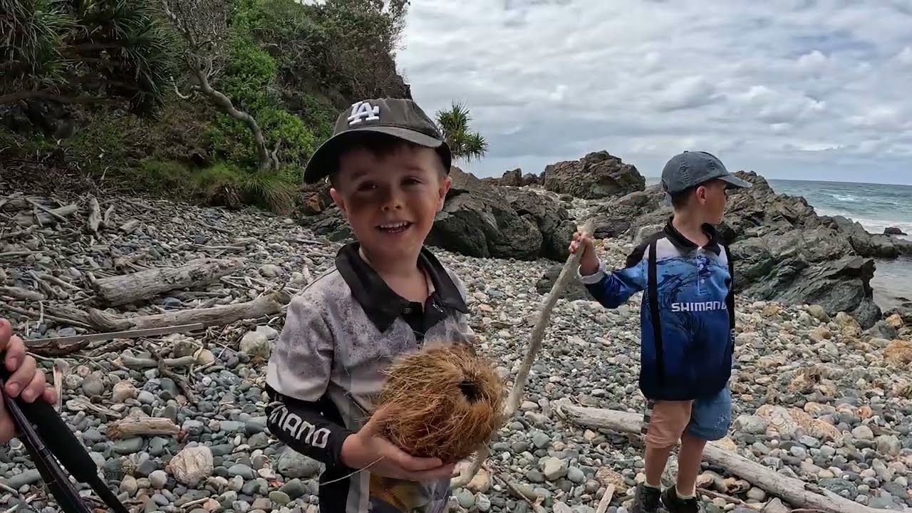 Fishing For Dinner And We Find A Huge Lizard Eating a Kangaroo Instead