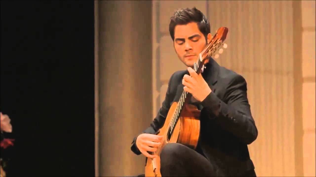 Miloš Karadaglić live at the Concertgebouw (2012): Bach - Lute Suite No 2 in C minor - Prelude