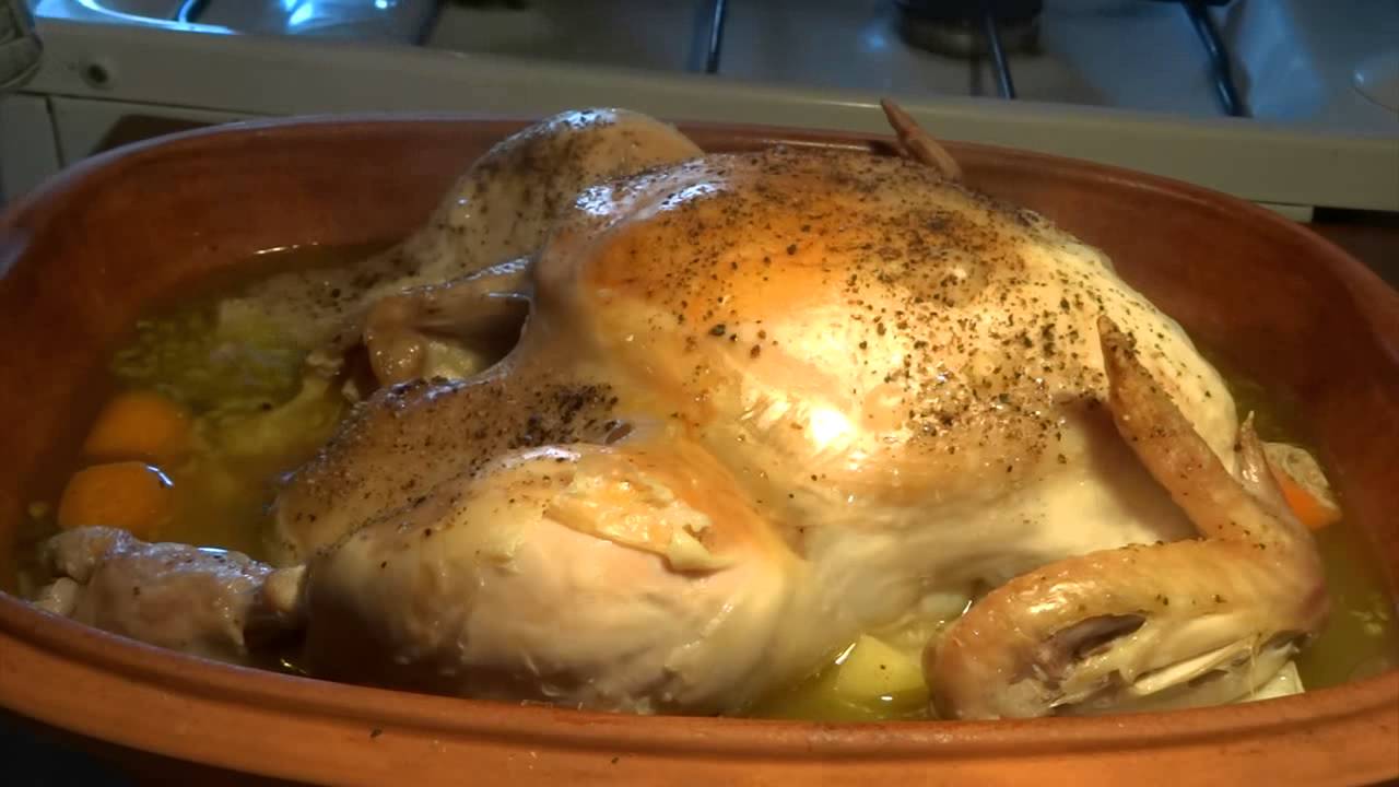 Целая курица, тушенная в глиняной горшочке — Рецепт № 37