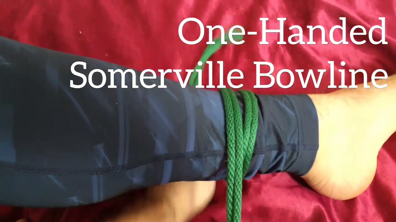 One-Handed single column tie
