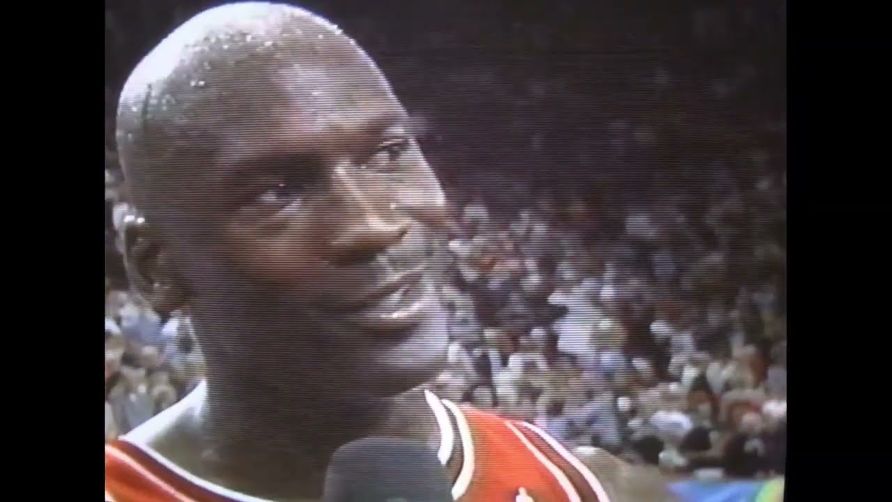 Michael Jordan: 28pts PSG Racing 1997