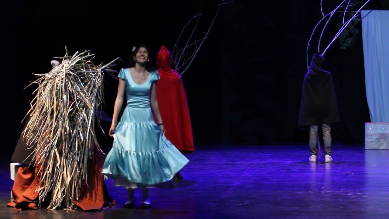 Alice au pays des merveilles de L. Carroll par l'Option Terminale - Festival de Théâtre de PMF 2024