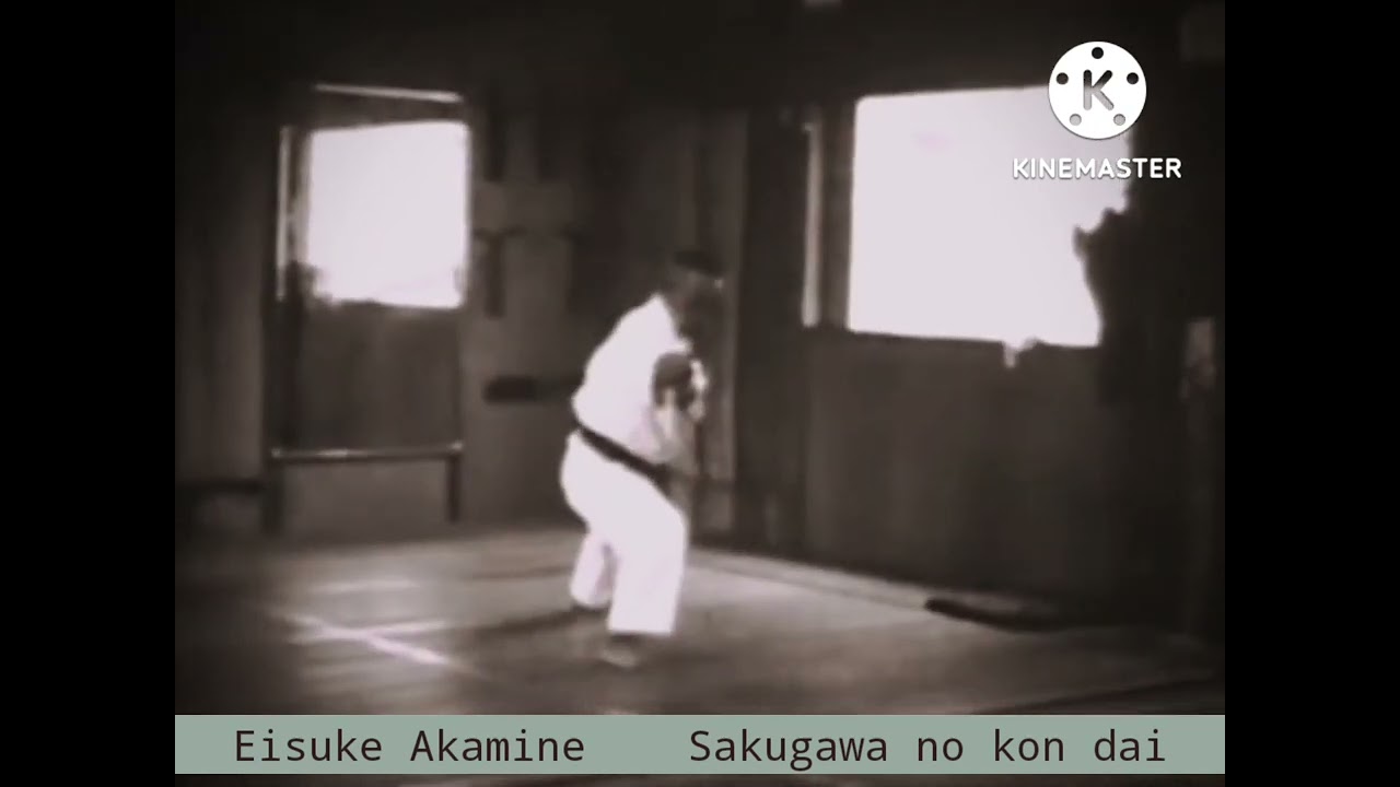 Eisuke Akamine.Sakugawa no kon dai.Ryukyu kobudo Hozon Shinkokai.@karateasturias