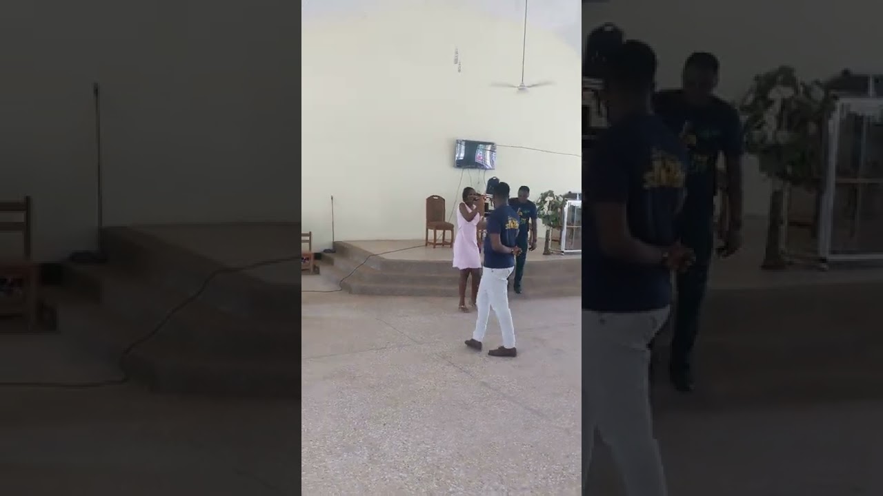 Visually Impaired (Blind) teacher sings a cover of Mark Anim's Fakye