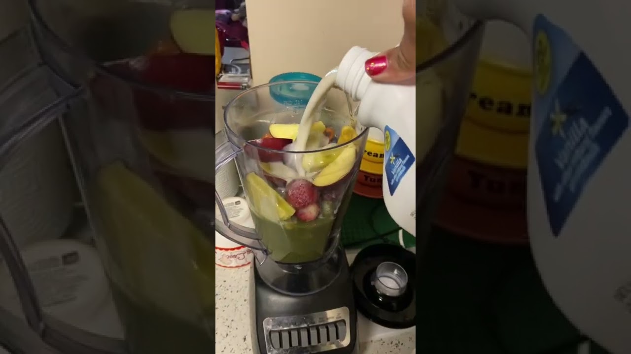 #smoothiemaking