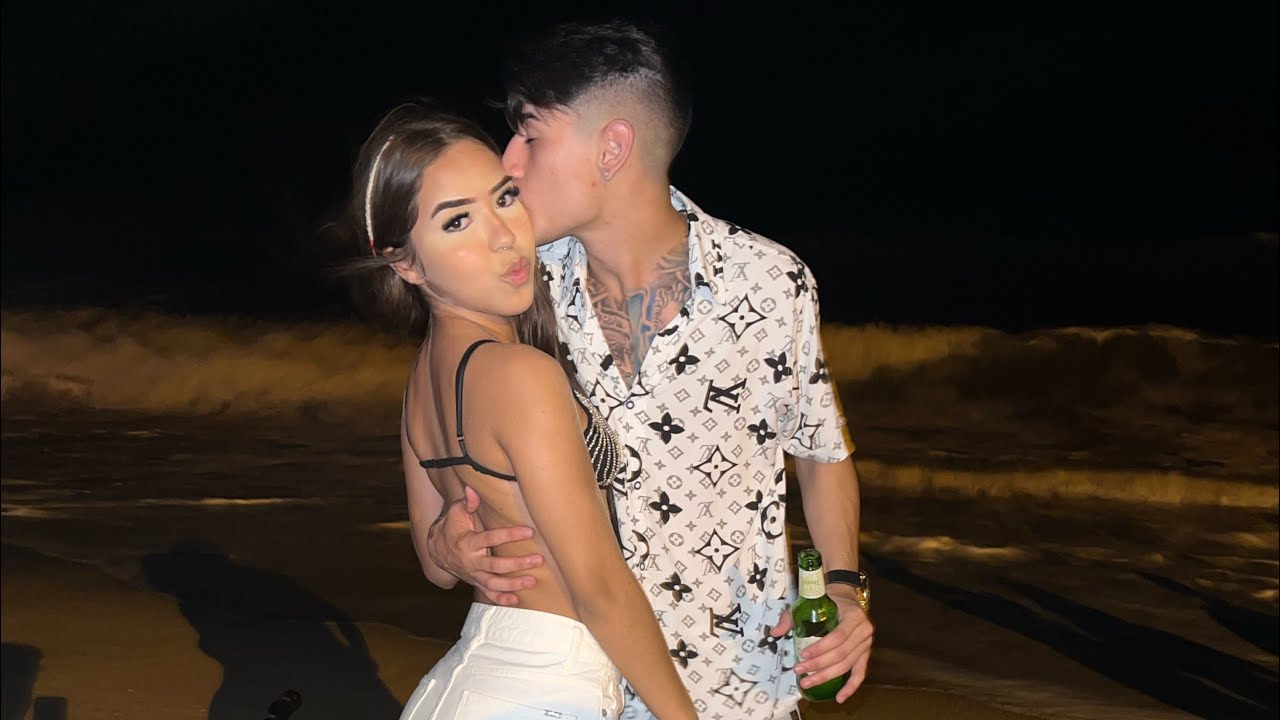PASSEI A VIRADA DO ANO COM MINHA CRUSH | BEIJEI A JHESSY NA VIRADA!