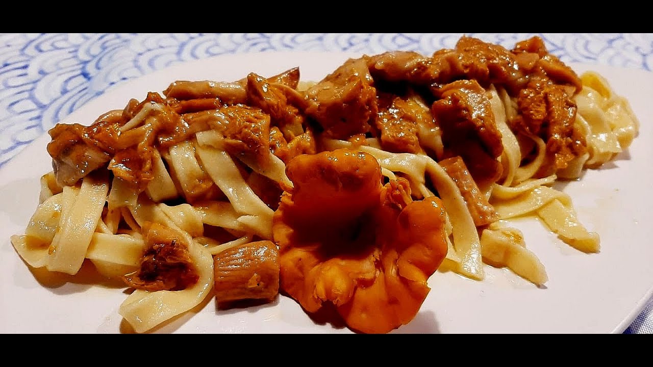 TAGLIATELLE AI FUNGHI finferli o galletti, ricetta veloce con #videoricetteinsieme