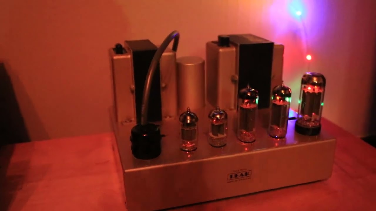 Leak TL/12 plus Monoblock Amplifiers
