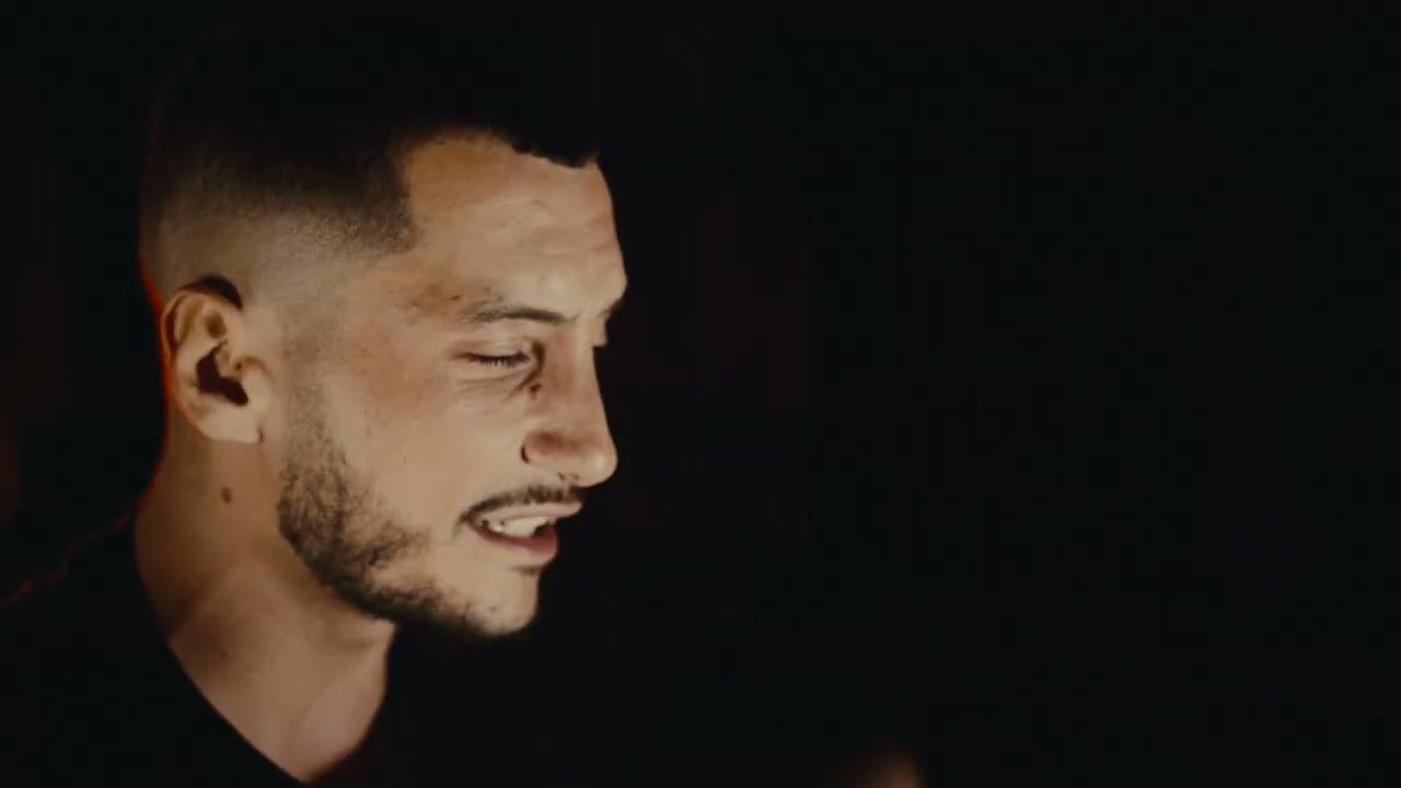 M.O  -  POURQUOI ( CLIP OFFICIEL )