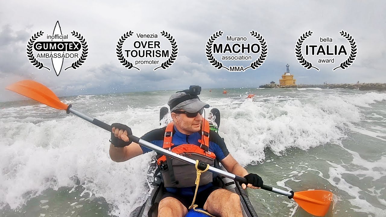 Gumotex Rush 1: Invade Venice by rubber boat - Kayak tour