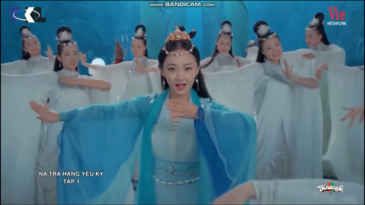 ...Ta là công chúa ngang bướng là chuyện bình thường ,ngươi làm gì được ta..
