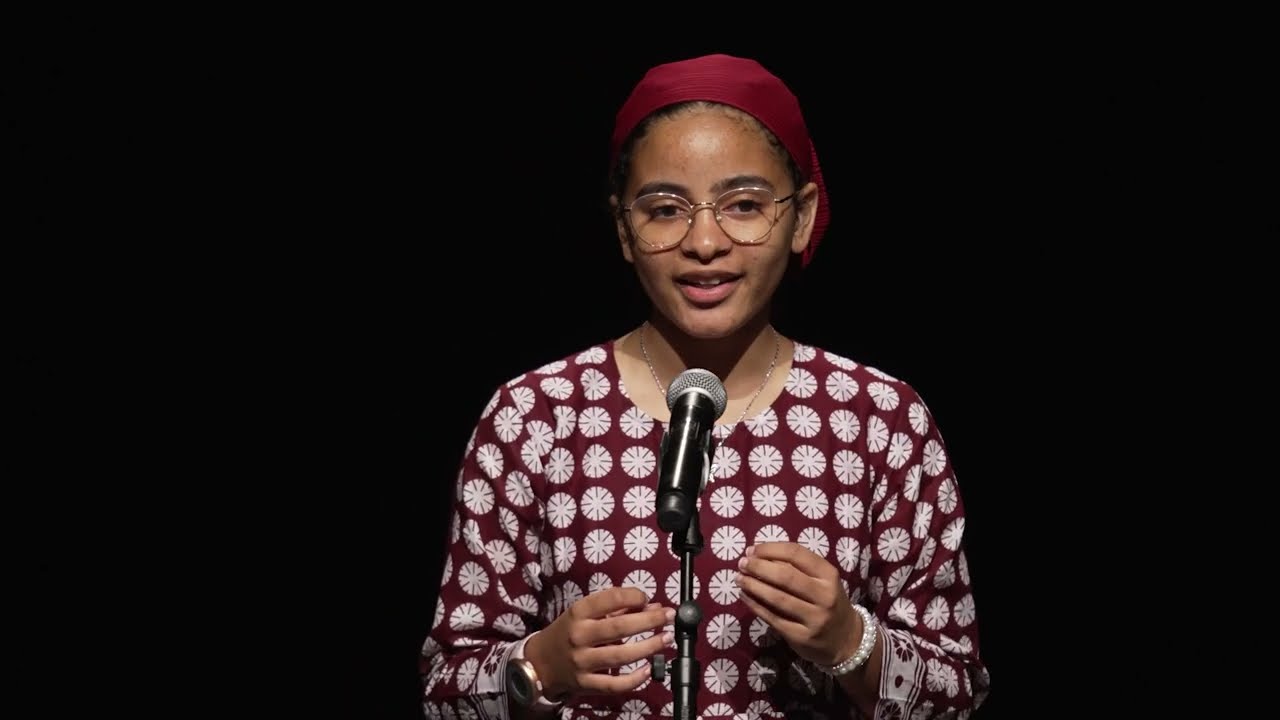 Demie finale du concours d'Éloquence 2022-2023. Discours d'Heeshmann Naabyla BACAR (Comores)