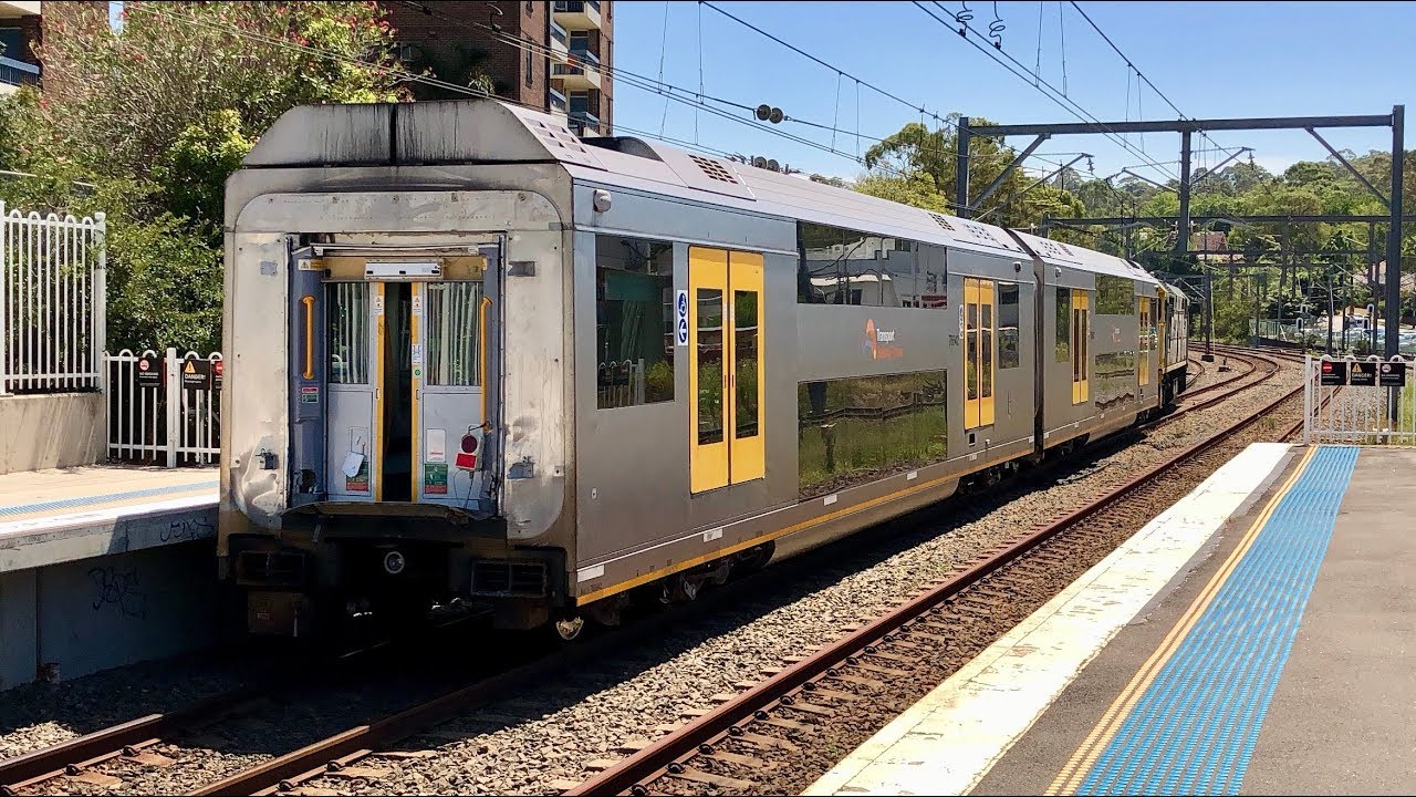Sydney Trains Vlog 1440: Damaged Waratah Transfer From Richmond - Cars 4 & 5 + Trains West Ryde