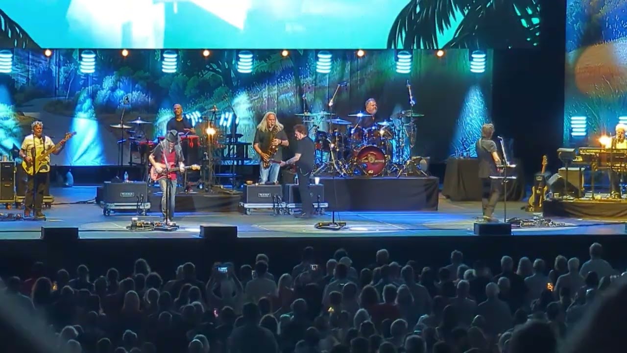 The Doobie Brothers What a Fool Believes 8.9.2025