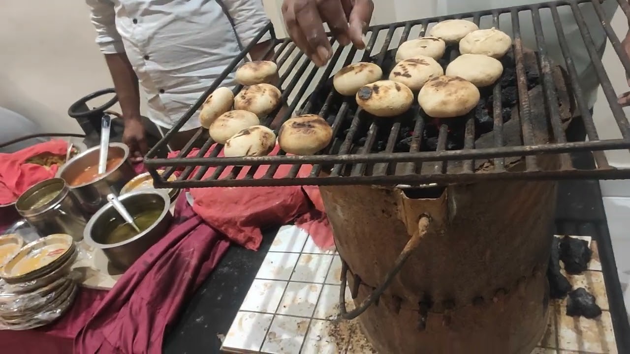 Making process of litti chokha...