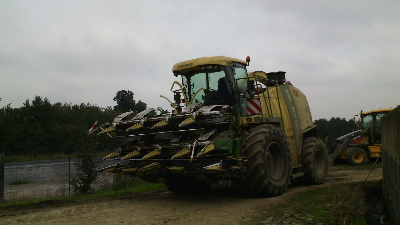 Ensilage maïs 2015 / 3 Ensileuses à Castillon(14)