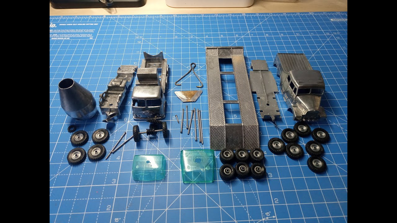 Dinky Toy Restoration (Scammell 6 x 6 and ERF Concrete Mixer) Full Restoration.
