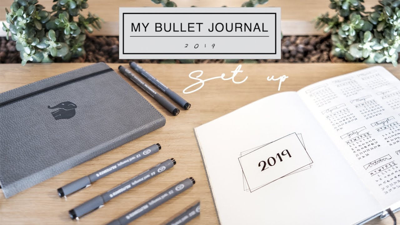My 2019 Bullet Journal Set Up & Flip Through