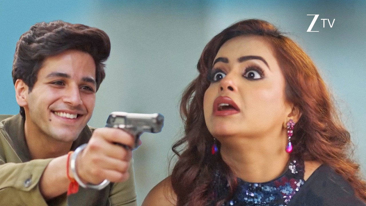 VASUDHA | गुस्से में अविनाश ने करिश्मा पर चलाई गोली!