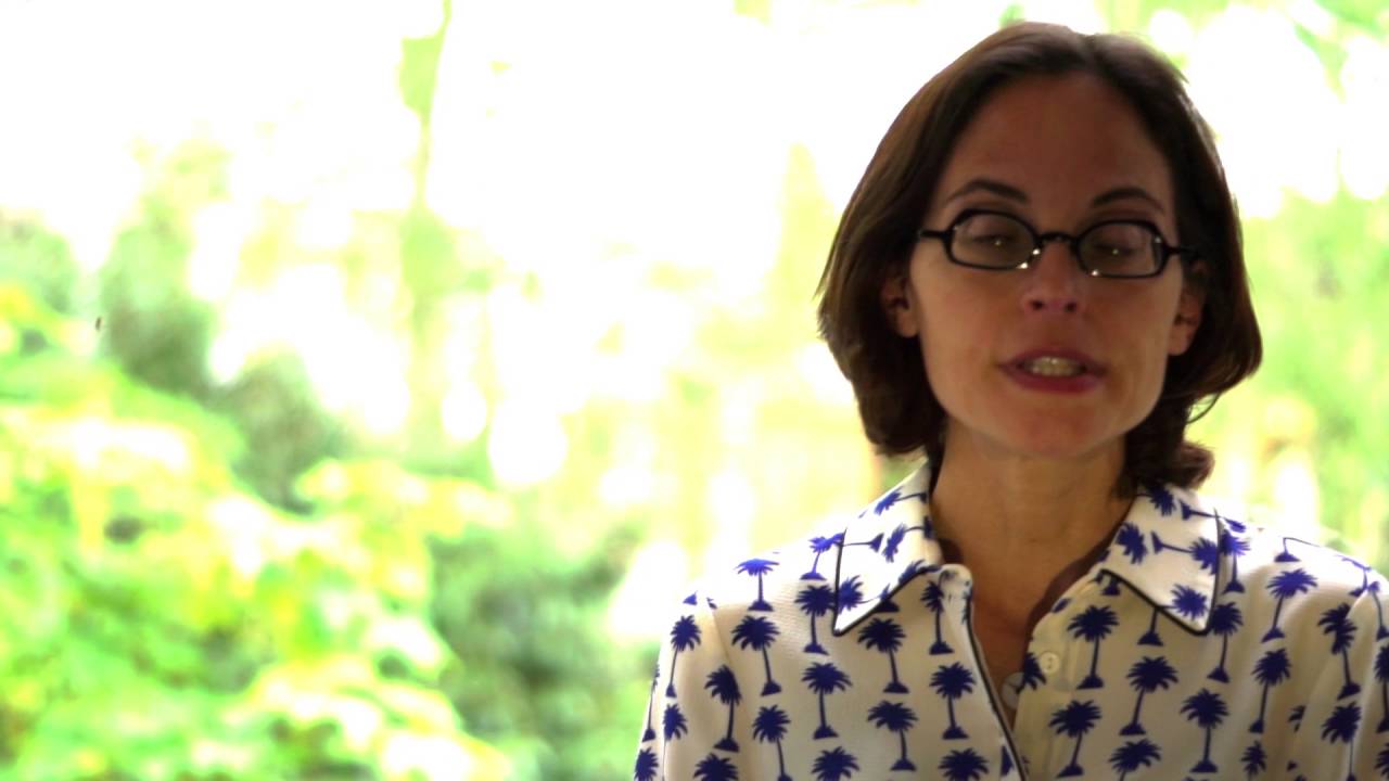 Parc Astérix - interview de Karine MORAL