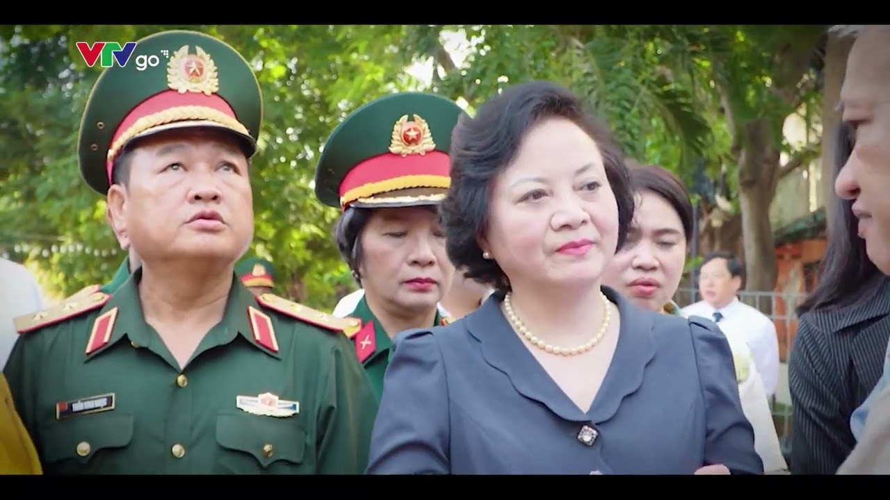 Dưới những t&aacute;n c&acirc;y c&ocirc;ng vi&ecirc;n L&ecirc; Thị Ri&ecirc;ng, qu&aacute; khứ vẫn chờ được gọi t&ecirc;n (Phần 1) | Phim t&agrave;i liệu