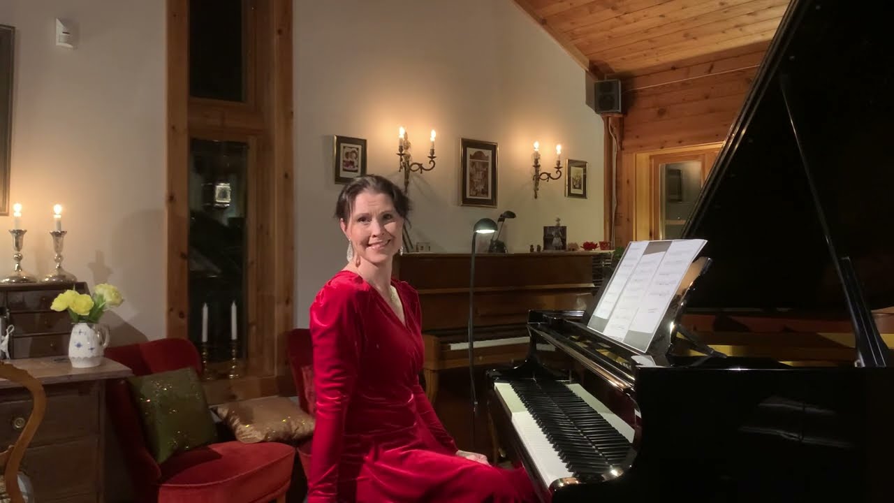 Didn´t We Almost Have It All Whitney Houston Ulrika A. Rosén, piano.