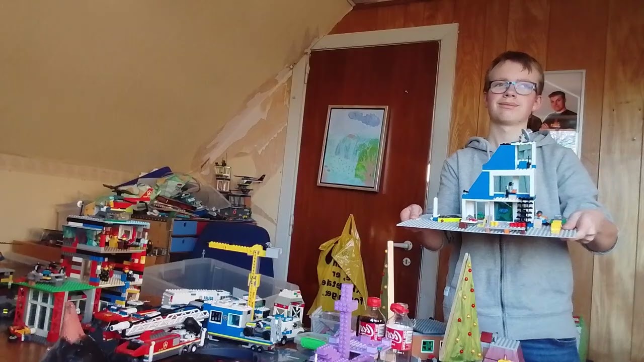 En nye video hvor jeg viser noget af mit lego frem 