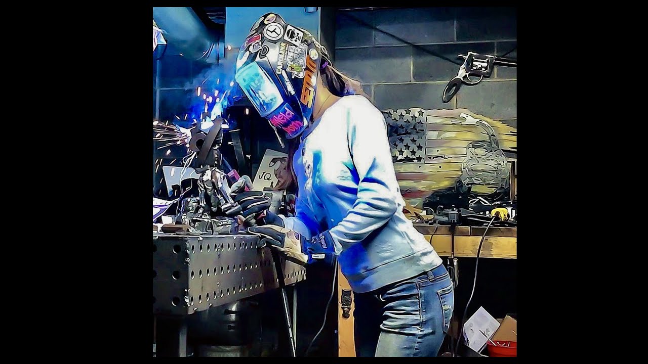 Sturgis Harley Chopper Rap & Ride Barbie the Welder Female Artist Fabricator Billy Lane   West Coast