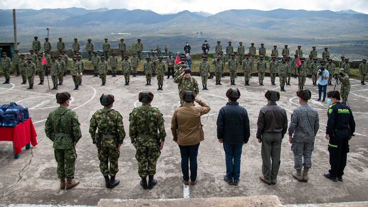 Saludo de Navidad del Presidente Duque al Batallón de Alta Montaña N°1 del Sumapaz - 23/dic/2021
